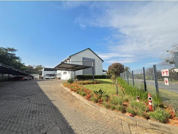 1 543 m² Industrial space