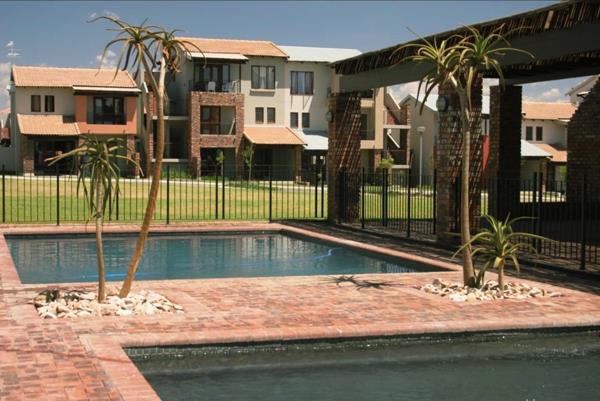 2 Bedroom Townhouse