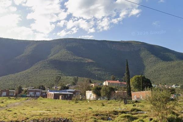 856 m² Land