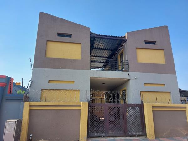 11 Bedroom House