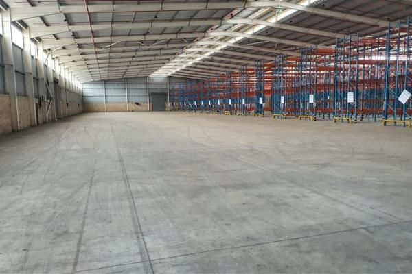 4 800 m² Industrial space