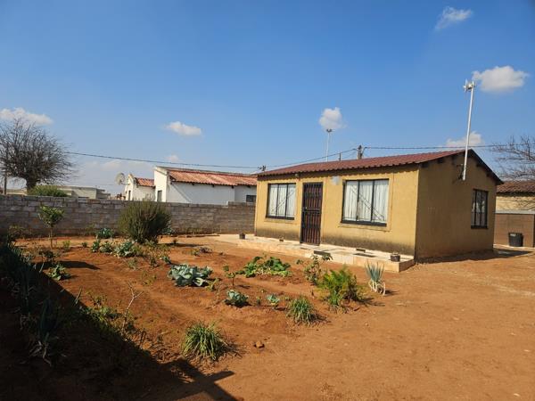 2 Bedroom House