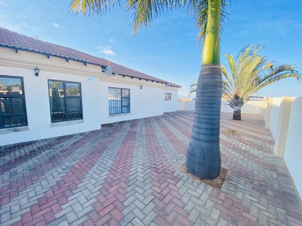 4 Bedroom House