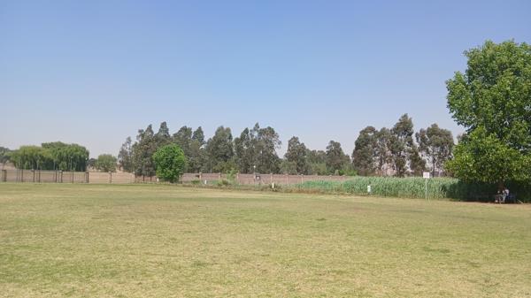 620 m² Land