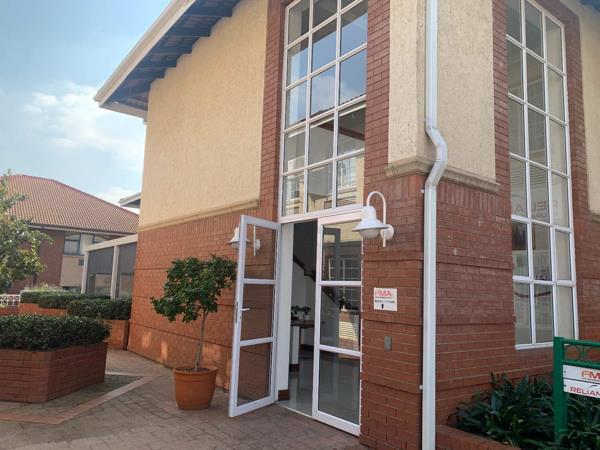 331 m² Office Space