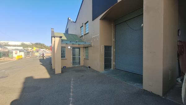 383 m² Industrial space