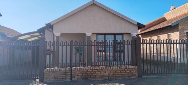 2 Bedroom House