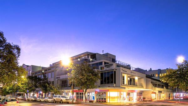 662 m² Office Space