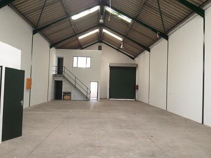 325 m² Industrial space
