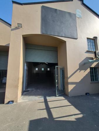 708 m² Industrial space