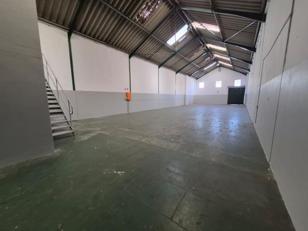 383 m² Industrial space