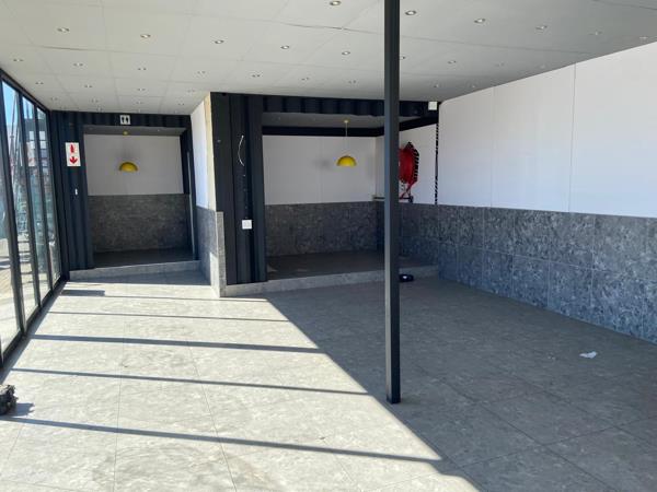 200 m² Retail Space