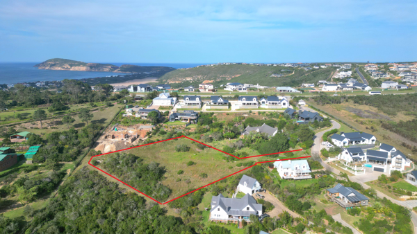 4 818 m² Land