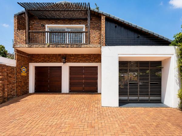 5 Bedroom House