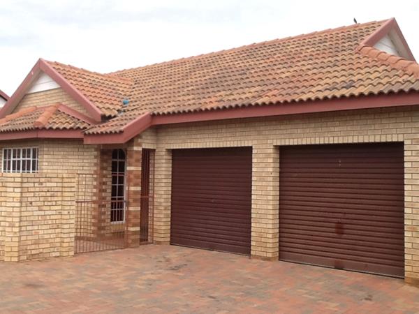 3 Bedroom Townhouse