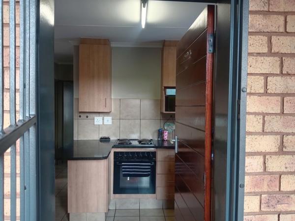 2 Bedroom Flat