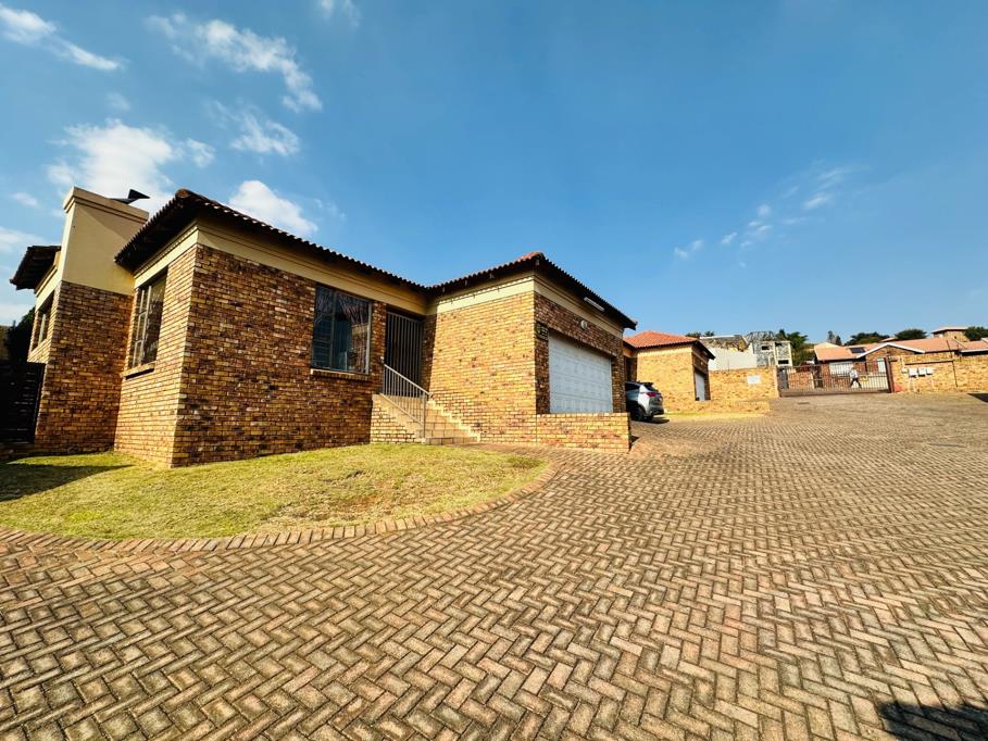 3 Bedroom Cluster