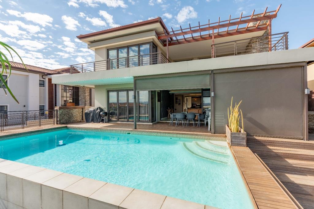 5 Bedroom House