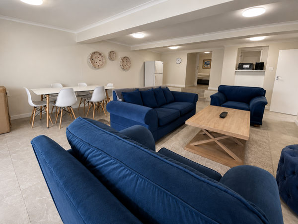 1 Bedroom Flat