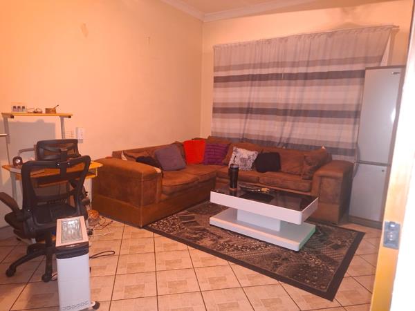2 Bedroom Flat