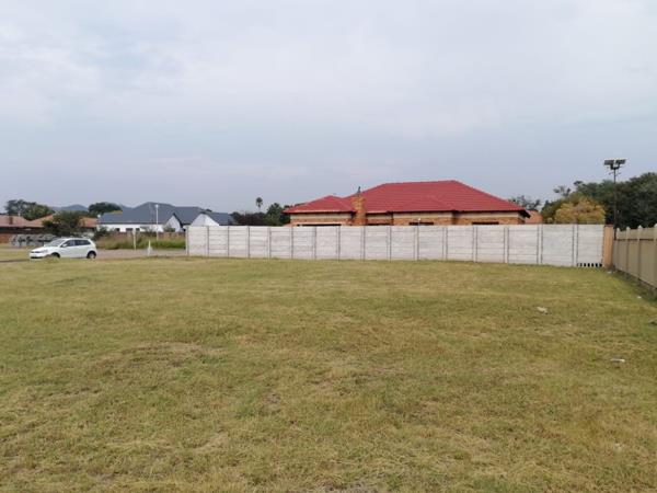 546 m² Land
