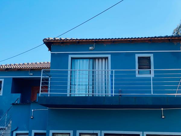 Bachelor apartment