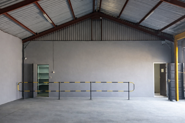 225 m² Commercial space