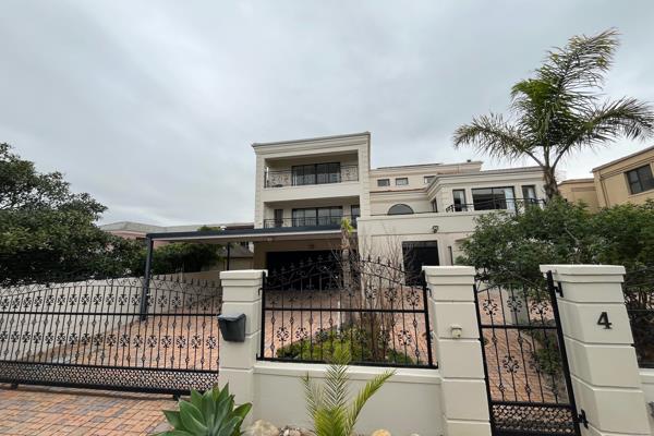 6 Bedroom House
