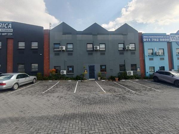 662 m² Industrial space