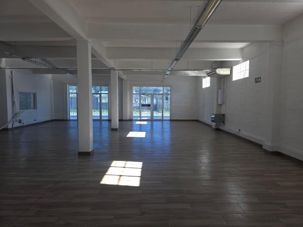 282 m² Commercial space
