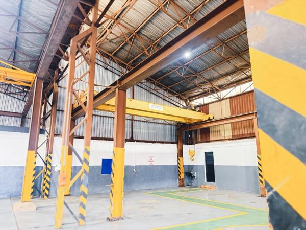 513 m² Industrial space
