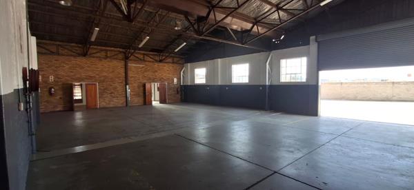 320 m² Industrial space
