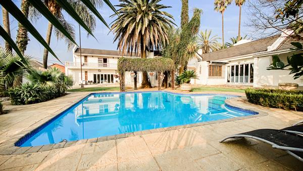 5 Bedroom House
