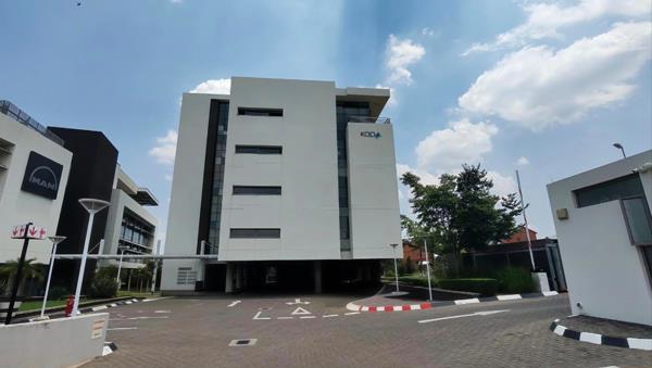 300 m² Commercial space