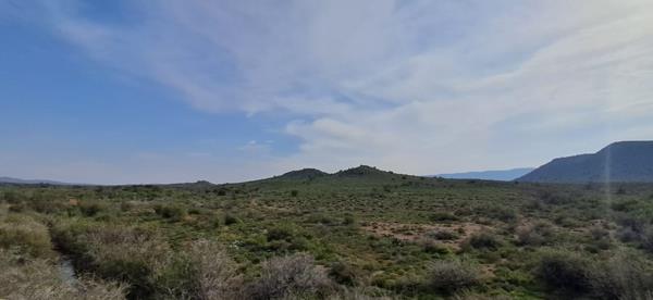25 m² Land