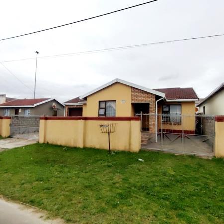 6 Bedroom House