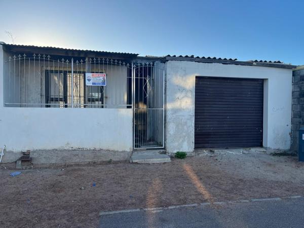 2 Bedroom House