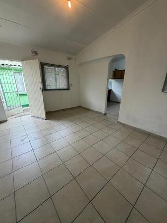 1 Bedroom House