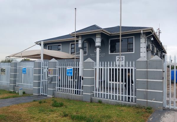 648 m² Commercial space