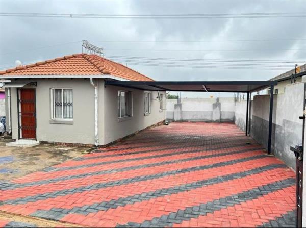 3 Bedroom House