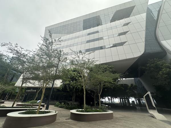 426 m² Commercial space