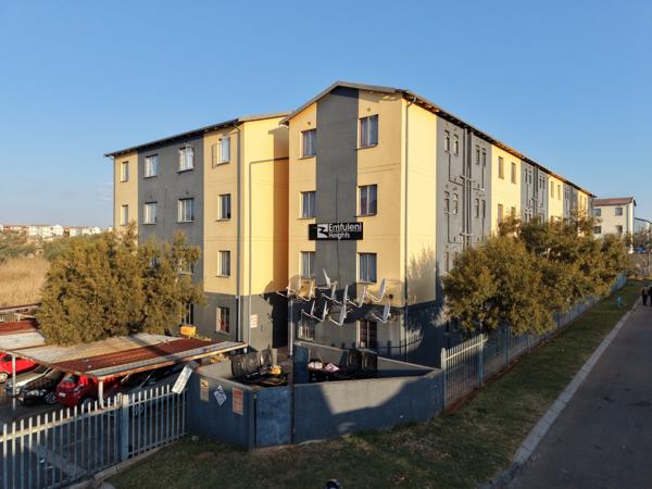 2 Bedroom Apartment
