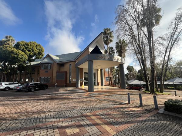220.6 m² Commercial space