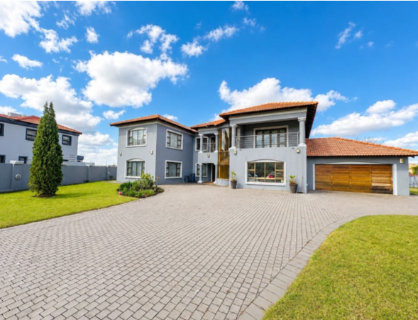 5 Bedroom House