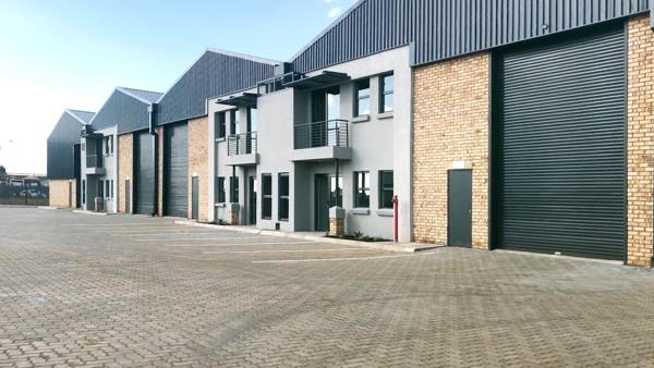 390 m² Industrial space