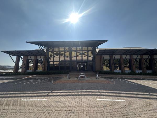 3 888 m² Commercial space