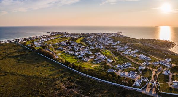 450 m² Land