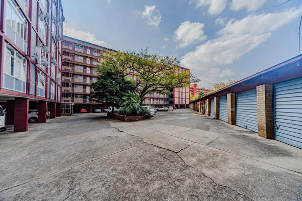3 Bedroom Apartment in Muckleneuk