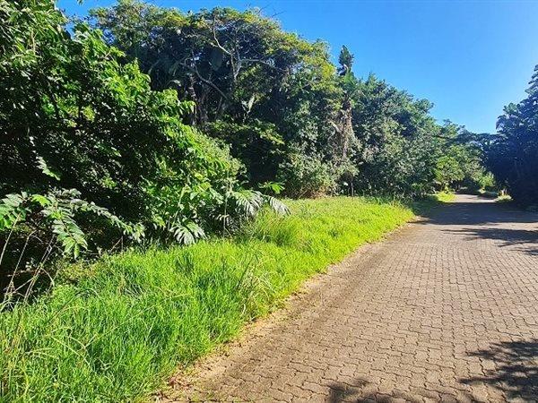 1 160 m² Land