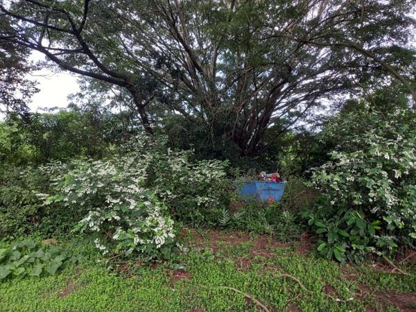 7 590 m² Land